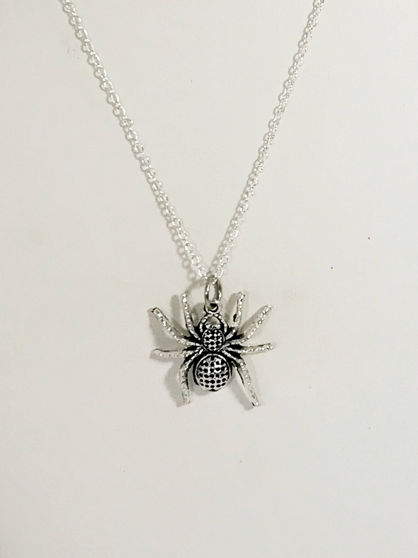 Spider Necklace, Halloween Jewelry, Spider Jewelry, Spider Gifts, Halloween Gifts, Spider Gift, Halloween Costume, Halloween Jewelry Spider
