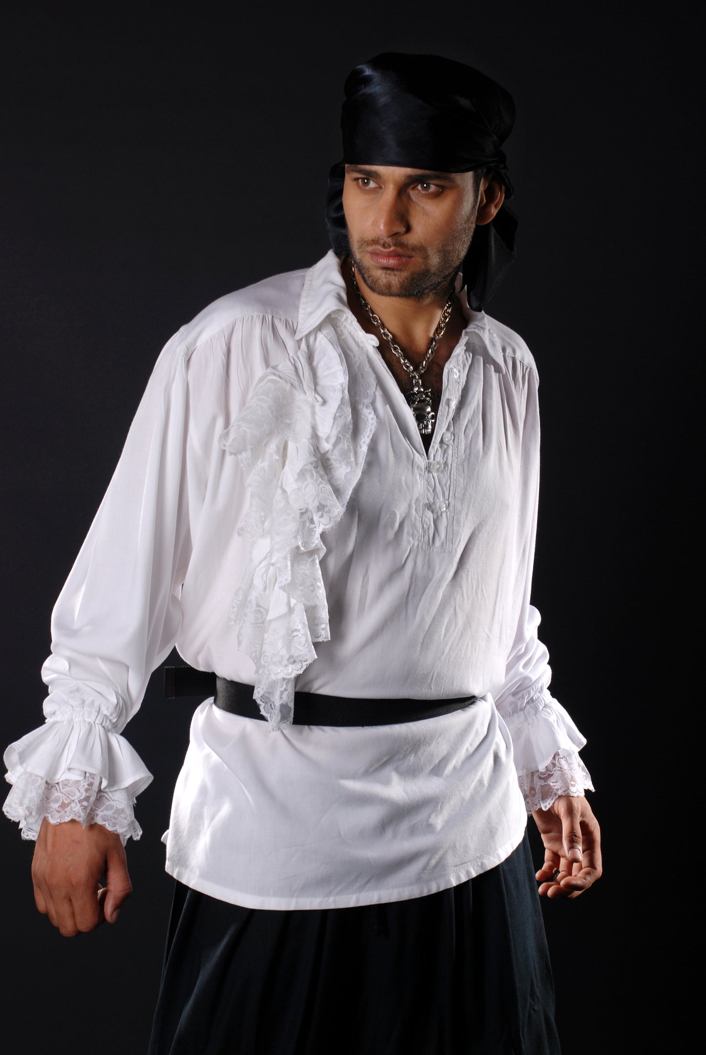 Roberto Cofresí Shirt (with detachable frill)
