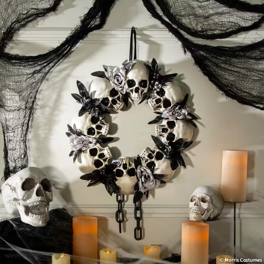 WREATH WITH SKULL
