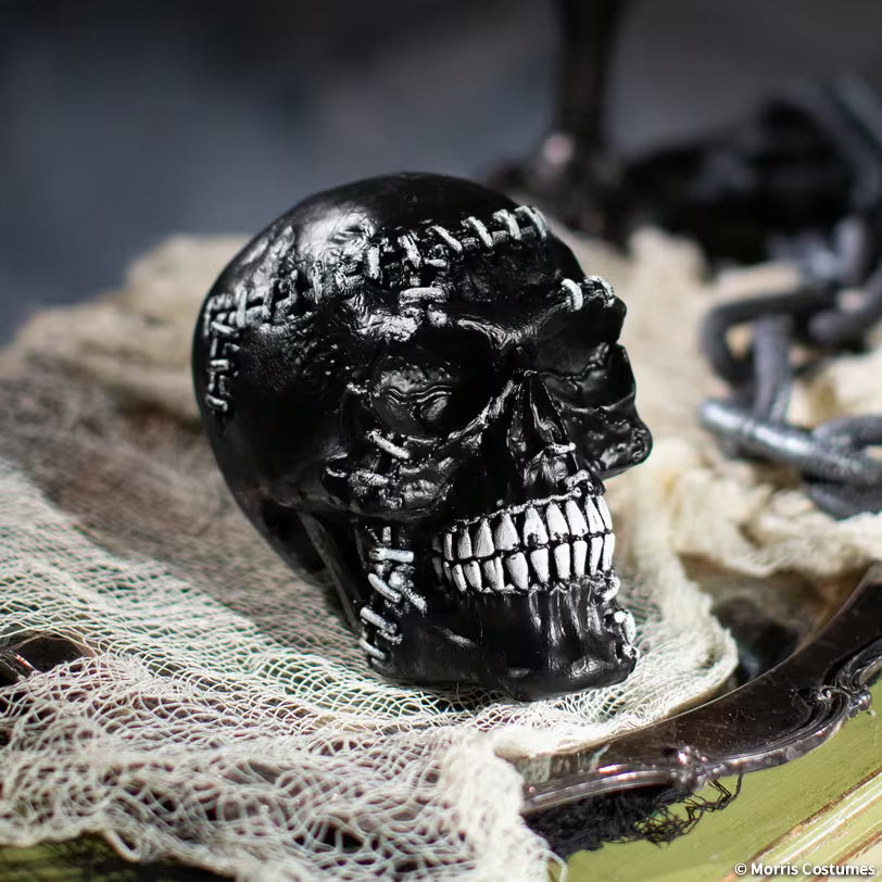 BLACK SKULL