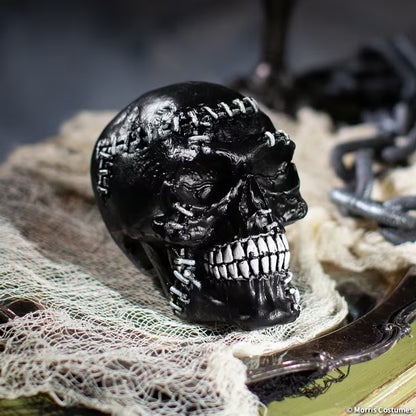 BLACK SKULL