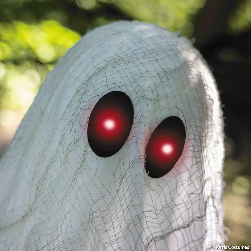 LIFESIZE GHOST ON THE SWING