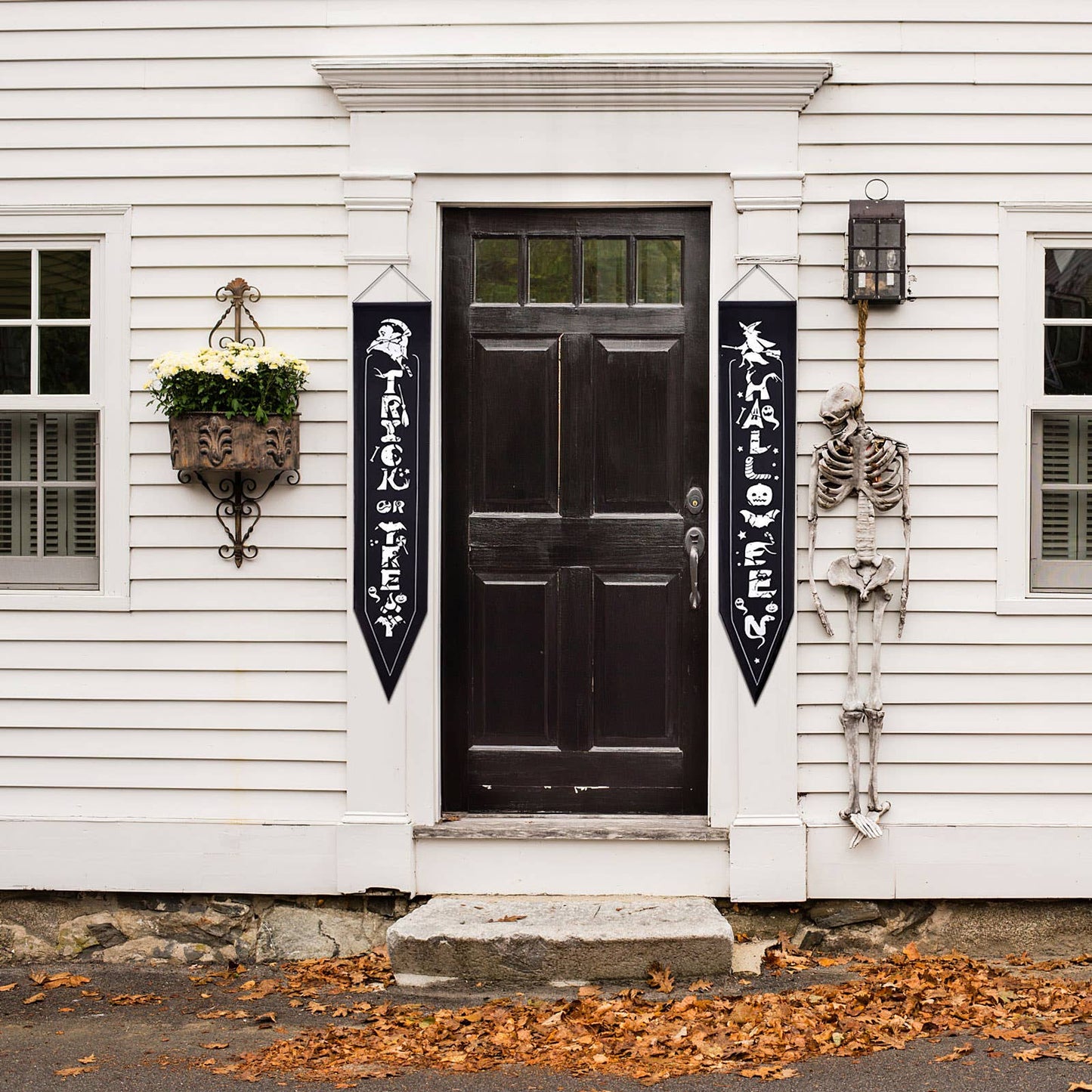 Fun Little Toys - Halloween Outdoor Hanging Porch Signs Decor Door Signs