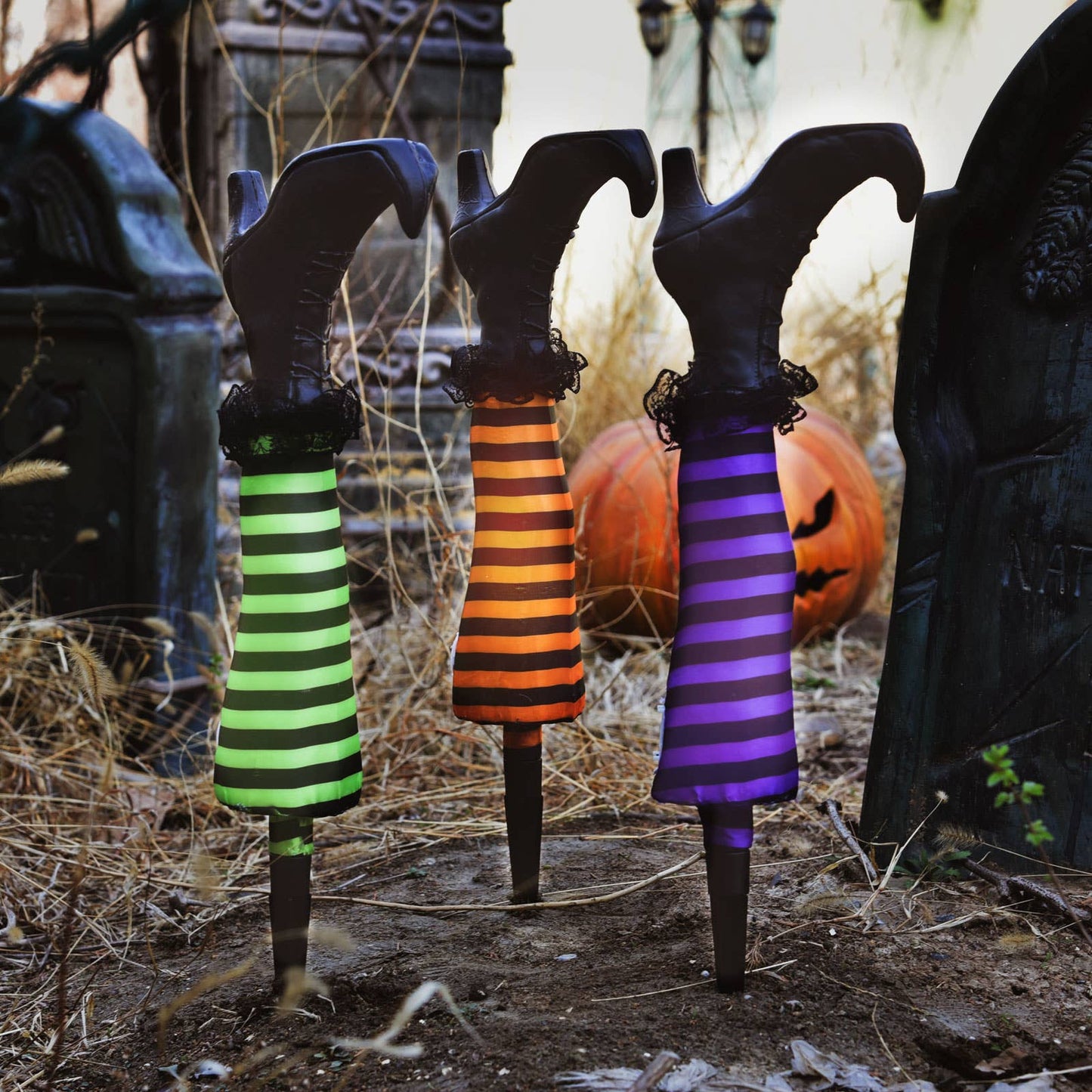Fun Little Toys - 3 PCs Halloween Witch Leg Lights