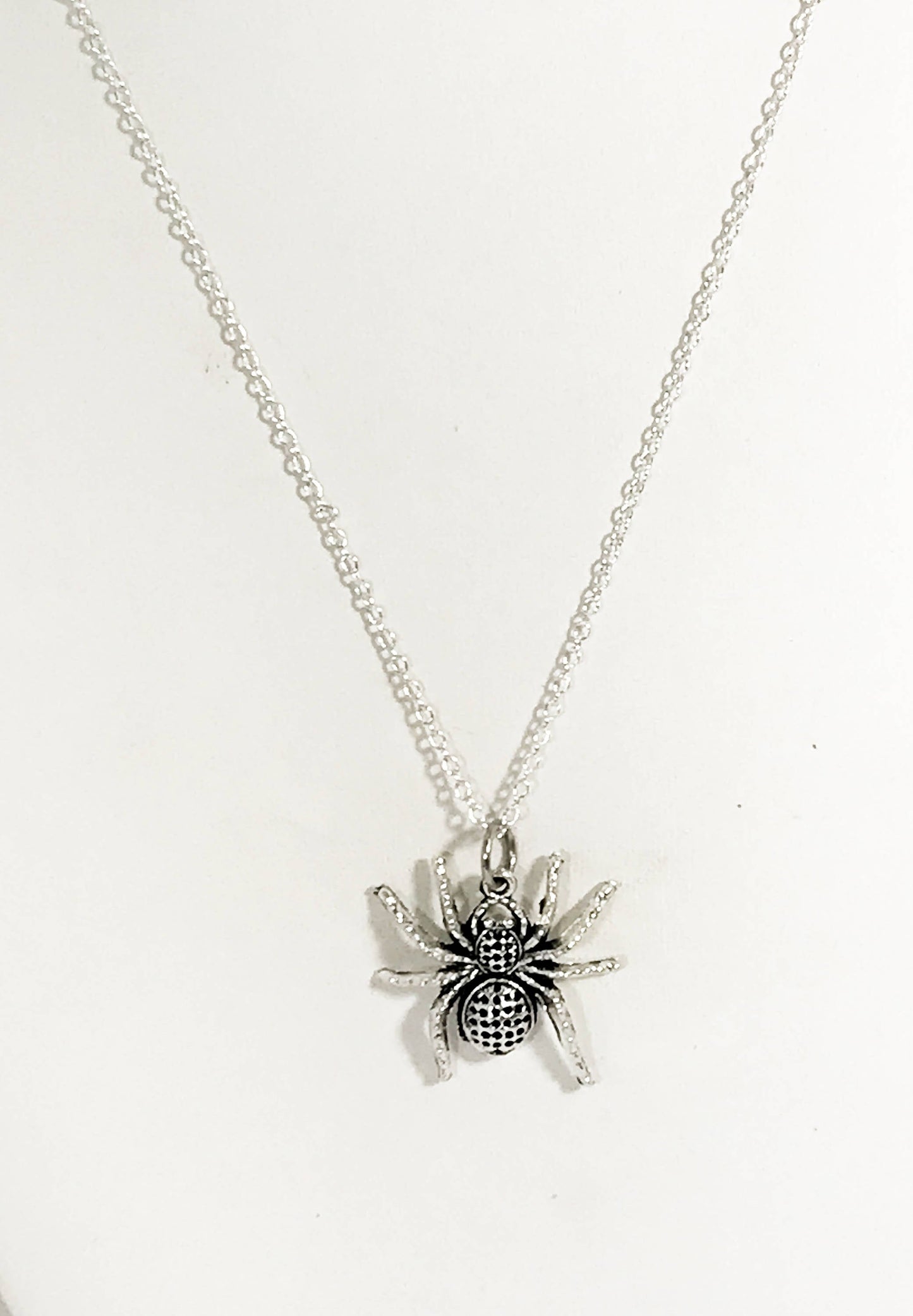 Spider Necklace, Halloween Jewelry, Spider Jewelry, Spider Gifts, Halloween Gifts, Spider Gift, Halloween Costume, Halloween Jewelry Spider