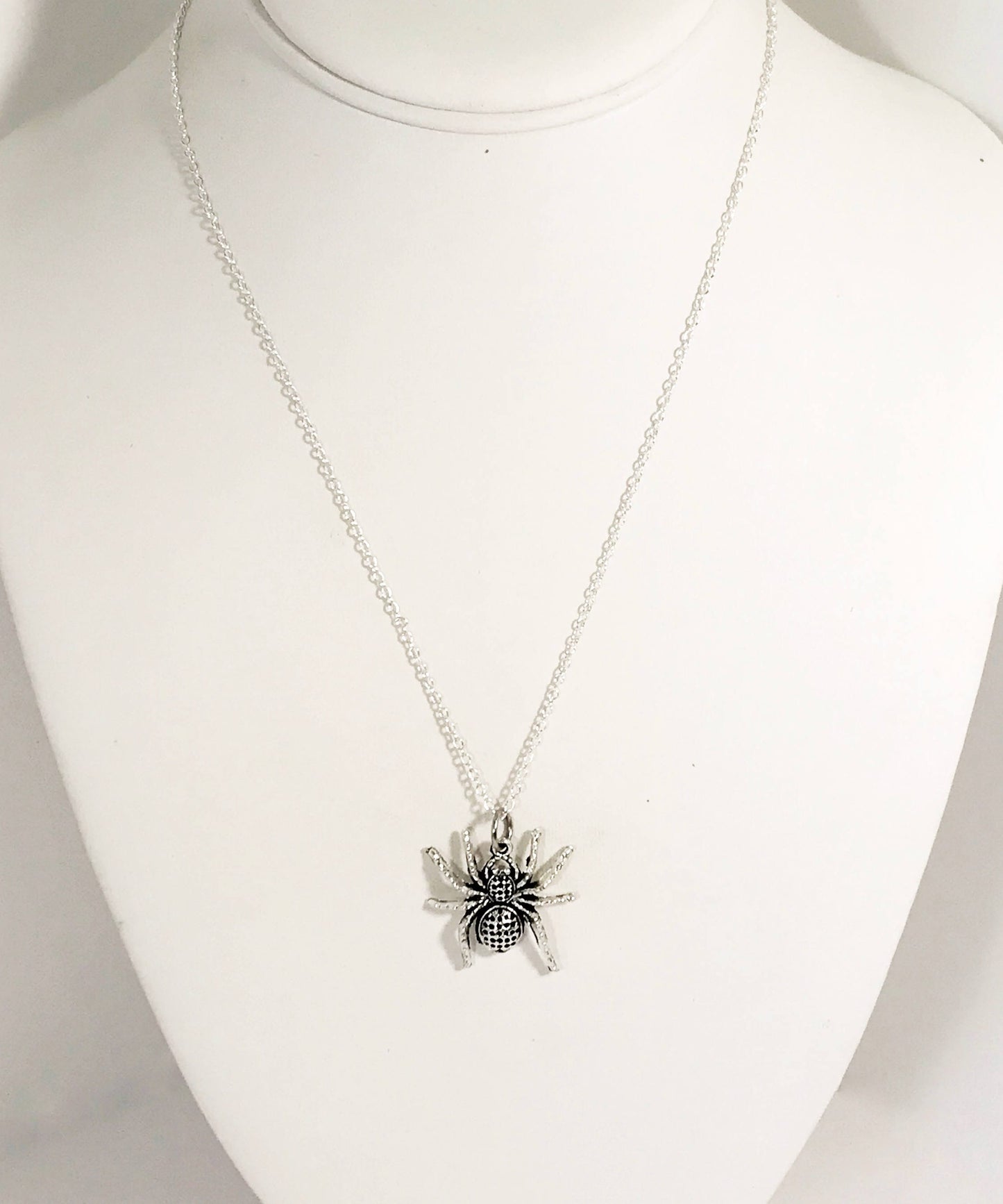 Spider Necklace, Halloween Jewelry, Spider Jewelry, Spider Gifts, Halloween Gifts, Spider Gift, Halloween Costume, Halloween Jewelry Spider