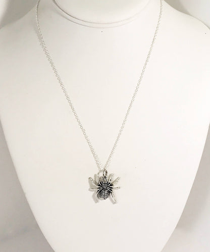 Spider Necklace, Halloween Jewelry, Spider Jewelry, Spider Gifts, Halloween Gifts, Spider Gift, Halloween Costume, Halloween Jewelry Spider