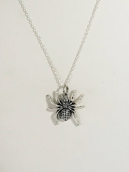 Spider Necklace, Halloween Jewelry, Spider Jewelry, Spider Gifts, Halloween Gifts, Spider Gift, Halloween Costume, Halloween Jewelry Spider